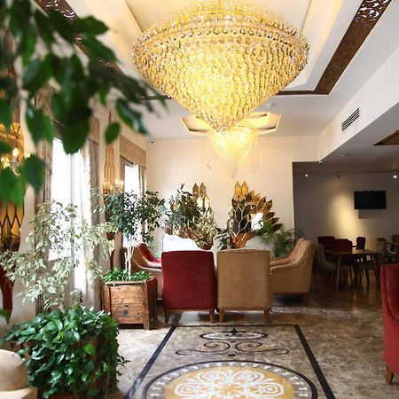 Aqua Hotel Tbilisi Esterno foto