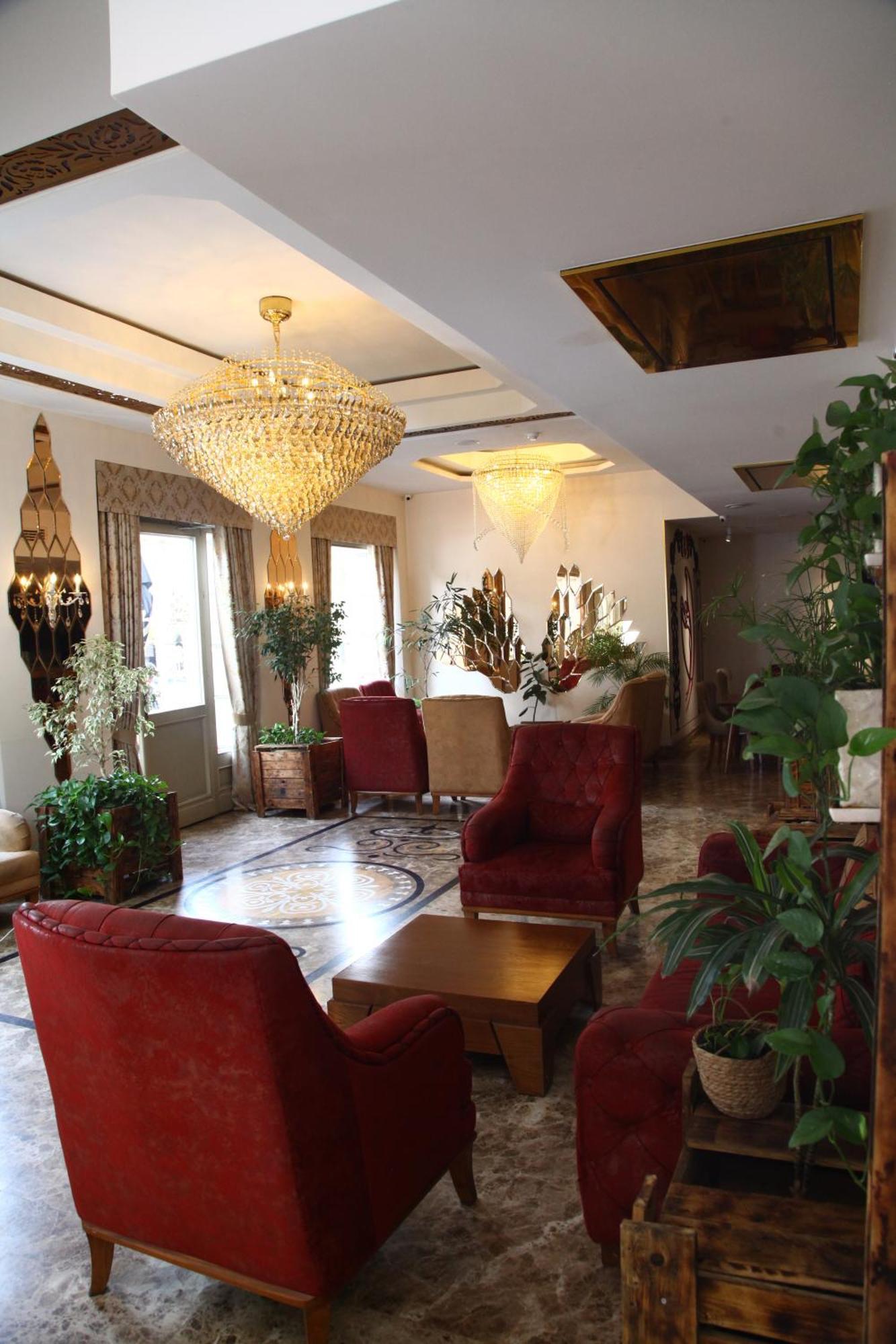 Aqua Hotel Tbilisi Esterno foto