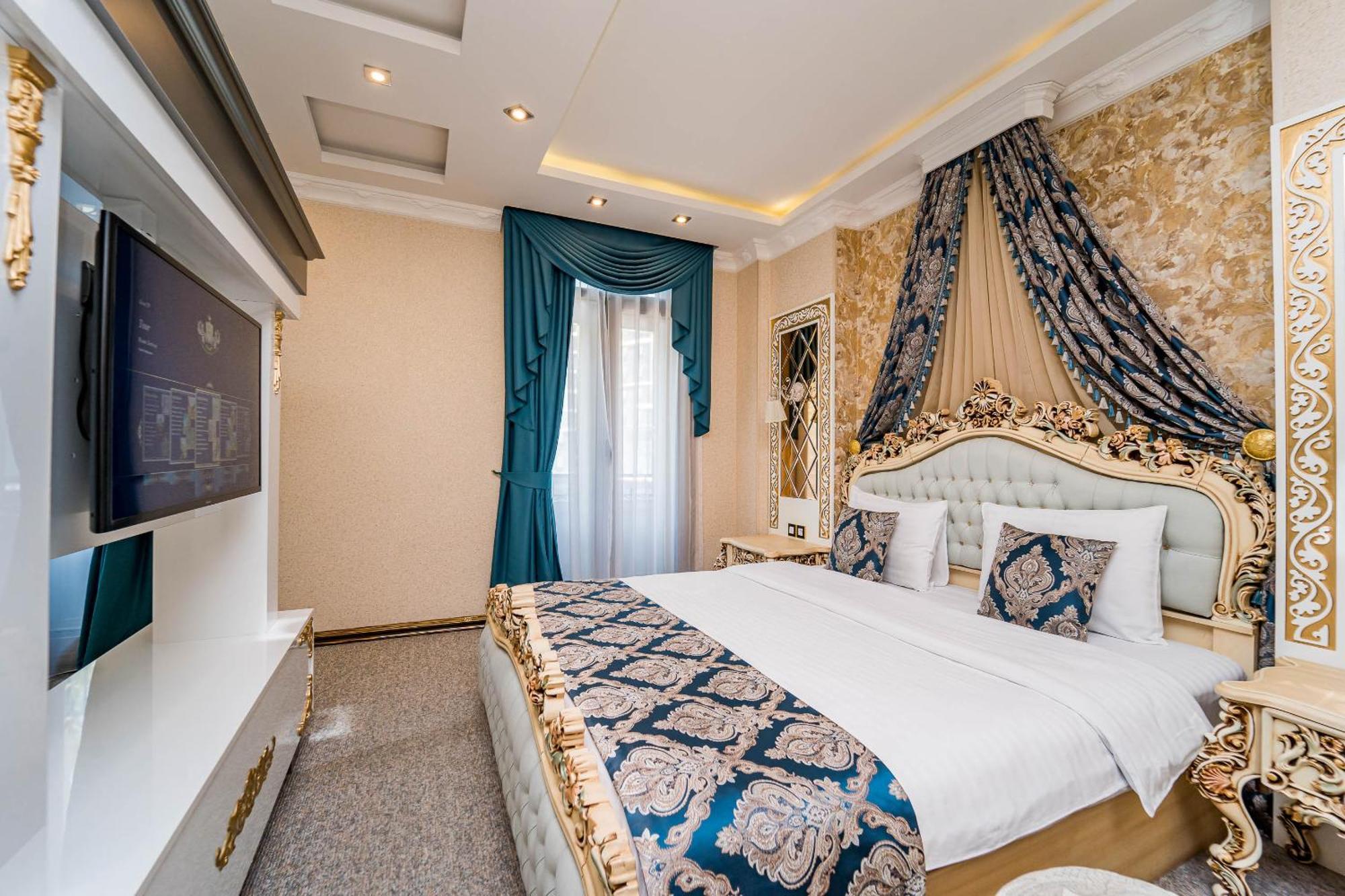 Aqua Hotel Tbilisi Esterno foto